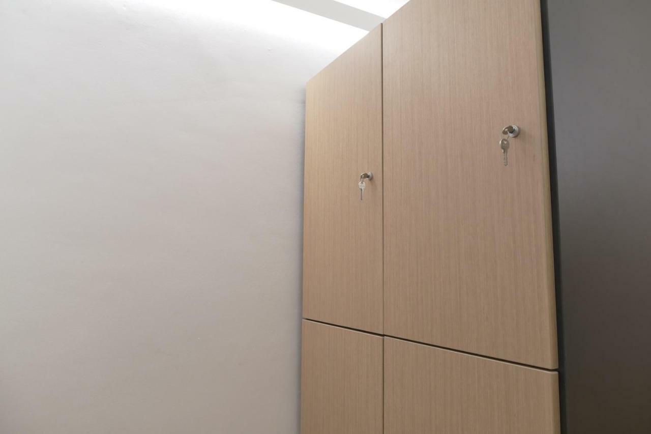Guitar Hostel ビルバオ エクステリア 写真