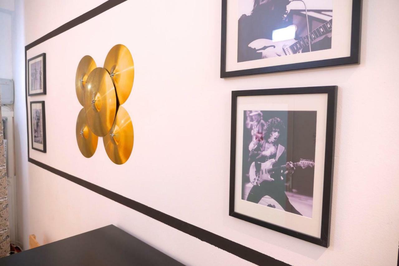 Guitar Hostel ビルバオ エクステリア 写真