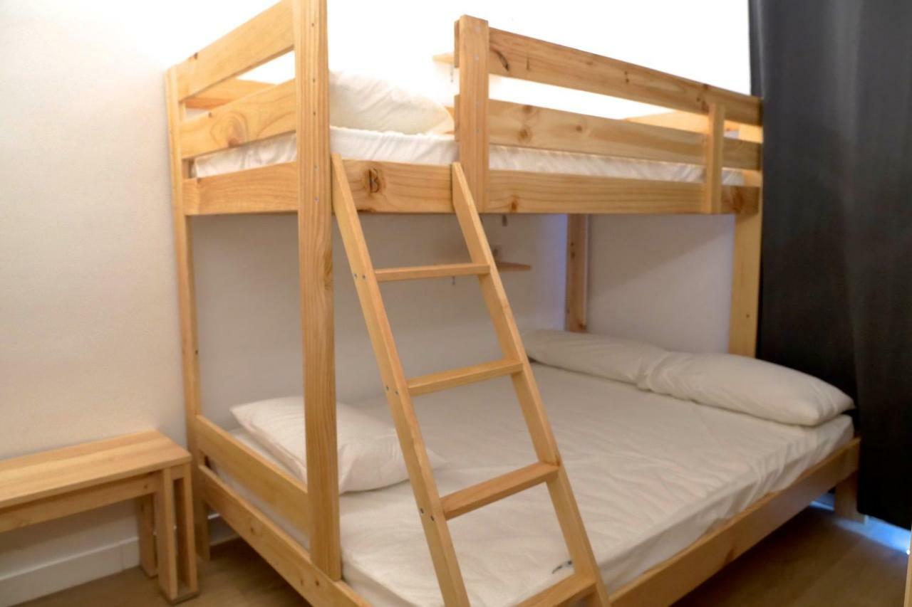 Guitar Hostel ビルバオ エクステリア 写真
